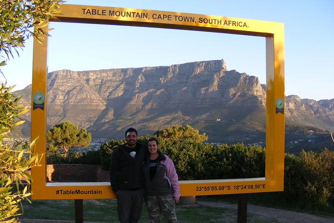 Signal Hill Romantic Sunset Tour in Cape Town - The guide makes the two hours count
