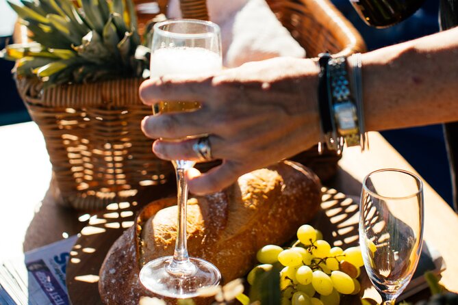 Small Group tour to Stellenbosch with wine tasting - What the day feels like in practice