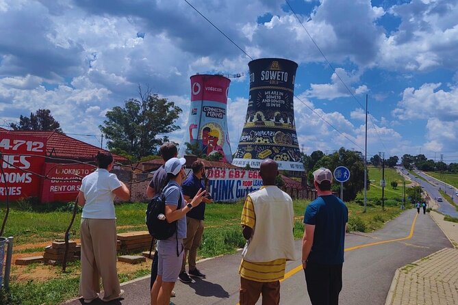 Soweto and Apartheid Museum Guided Tour - Two hours inside the Apartheid Museum