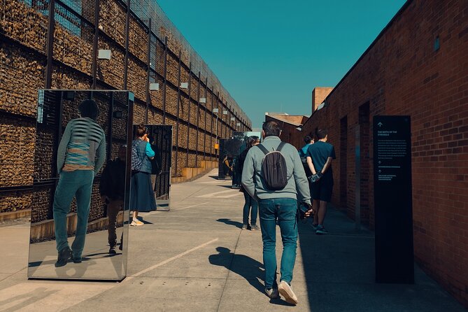 Soweto and Apartheid Museum - Seeing Soweto with local context