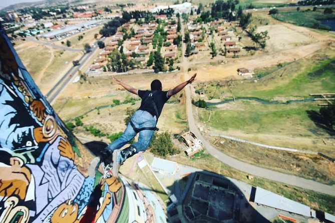 Soweto, Apartheid Museum & Constitution Hill Day Tour - Hector Pieterson Memorial and the Soweto story