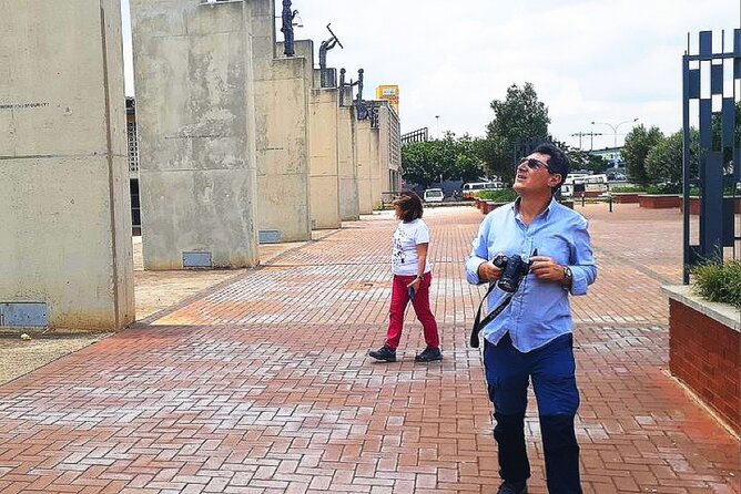 Soweto & Apartheid Museum Guided Tour - Freedom Square and Regina Mundi church