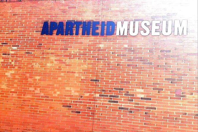 Soweto & Apartheid Museum Guided Tour - The Apartheid Museum in the afternoon