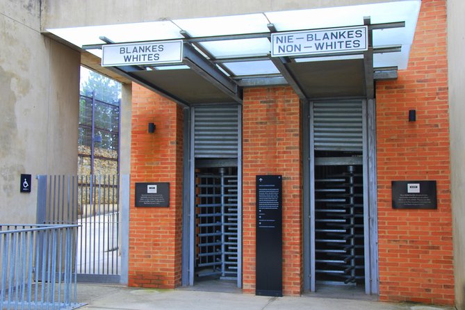 Soweto & Apartheid Museum Tour - What the $144.58 price includes