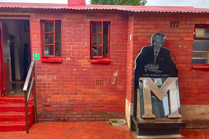Soweto guided tour(Half day) - Hector Pieterson Museum and Memorial
