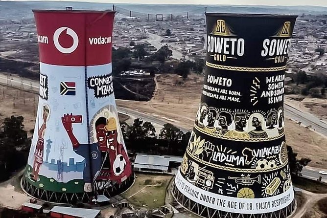 Soweto Half Day Tour - FNB Stadium and the Road Into Soweto
