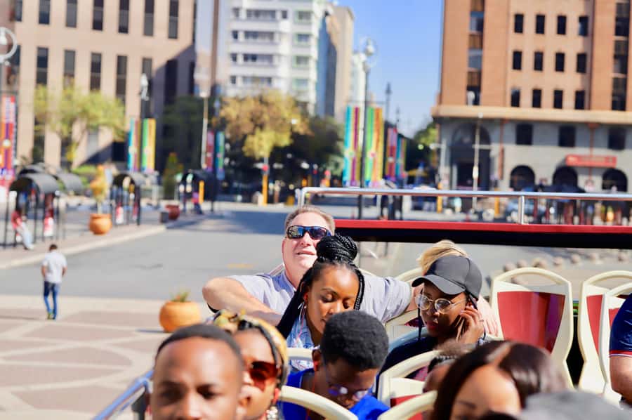Soweto: Hop-On Hop-Off Bus, City Tour and Apartheid Museum - The guide makes the difference