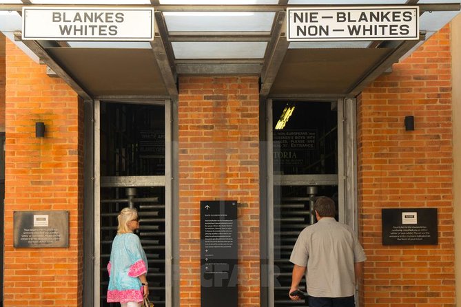 Soweto Township Cultural Tour incl Apartheid Museum and Nelson Mandela House - The guide makes or breaks the experience