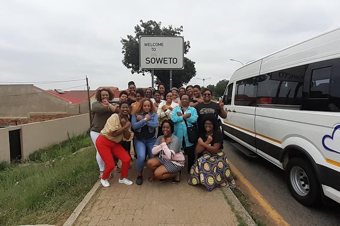 Soweto Township Tours - Vilakazi Street and Mandela House