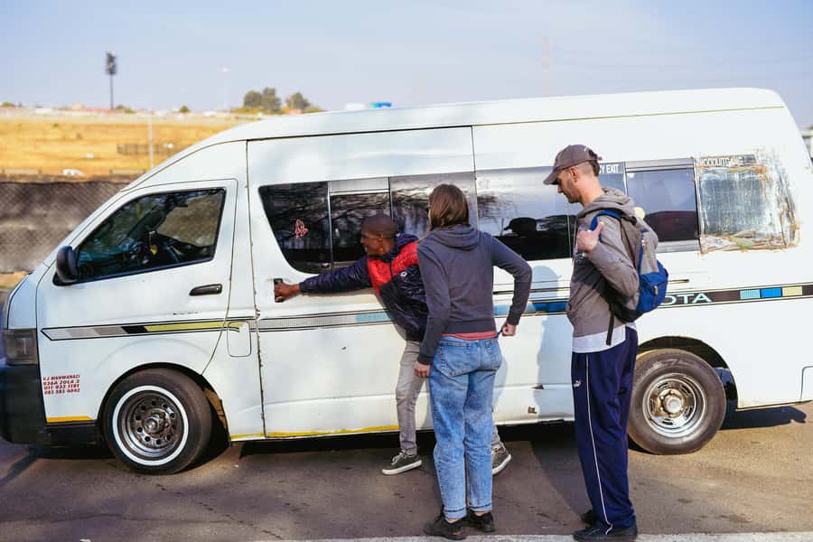 Soweto: Walking Tour with a Local Guide and Lunch - Riding a minibus taxi to Orlando East