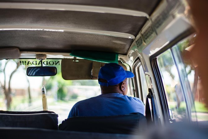 Soweto Walking Tour with Lunch - Mandela House: an important extra cost