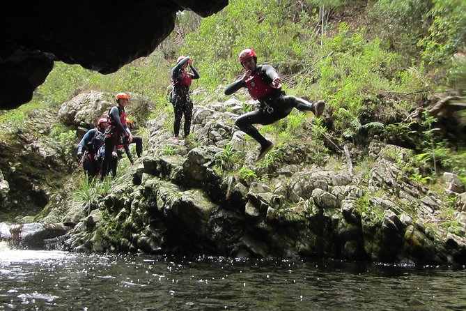 Standard Canyoning Trip in The Crags, South Africa - Swim or hike between the main obstacles