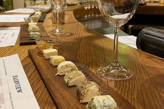 Stellenbosch, Franschhoek and Paarl: Full Day Wine Tour - Lunch and another chance to taste