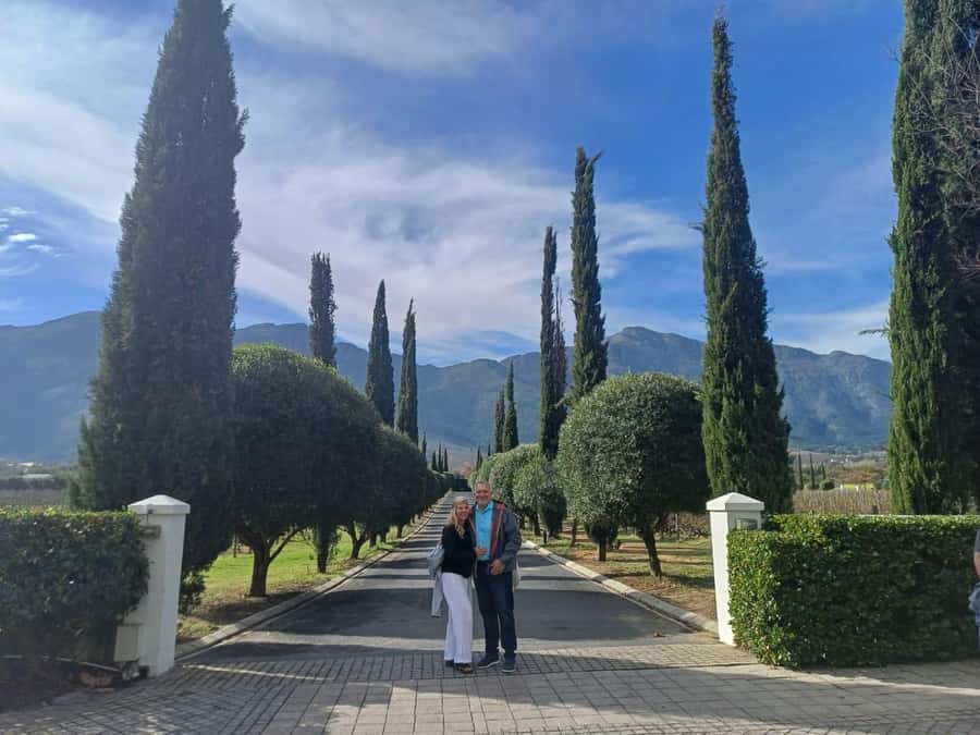 Stellenbosch, Franshoek ,Paarl Region (20 wine tastings) - Delheim Makes Lunch Part of the Wine Experience