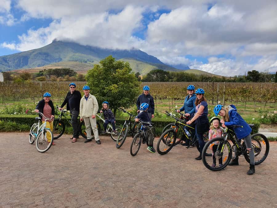 Stellenbosch: Historical Bike Tour & Wine Tasting - Riding into Jonkershoek Valley