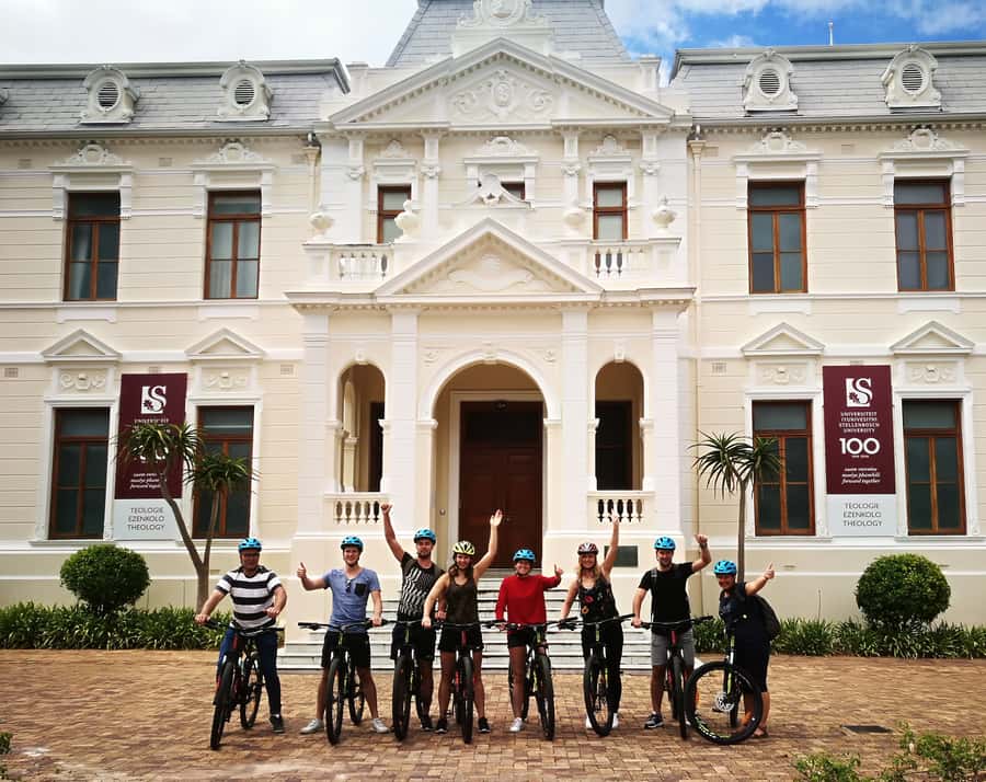 Stellenbosch: Historical Bike Tour & Wine Tasting - A second estate with Cape Dutch character