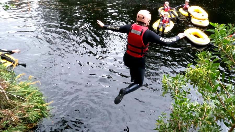 Stormsrivier: Green Route Tubing and Paddle-Boarding Tour - What to wear and carry