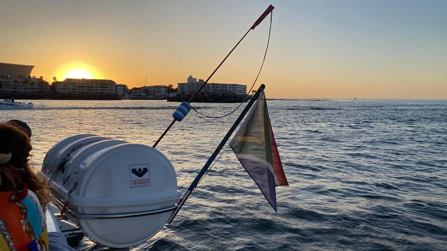 Sunset Cruise with Cape Town Cruises - Why a sunset boat ride works so well in Cape Town