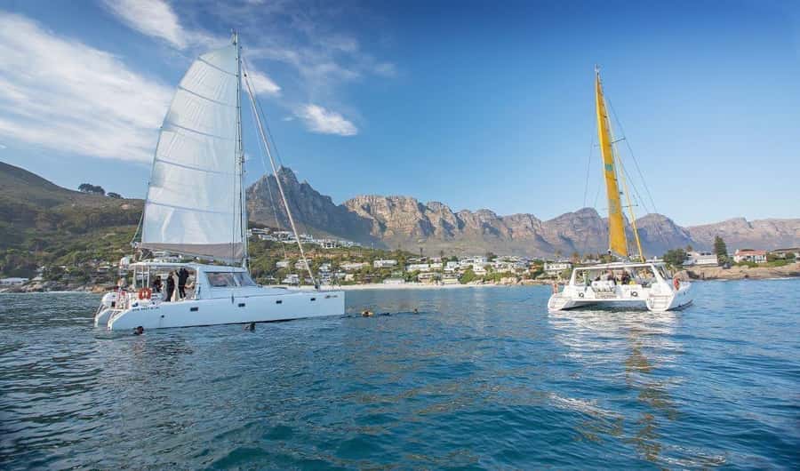 Sunset Cruise with Cape Town Cruises - Table Mountain and the Twelve Apostles from sea level