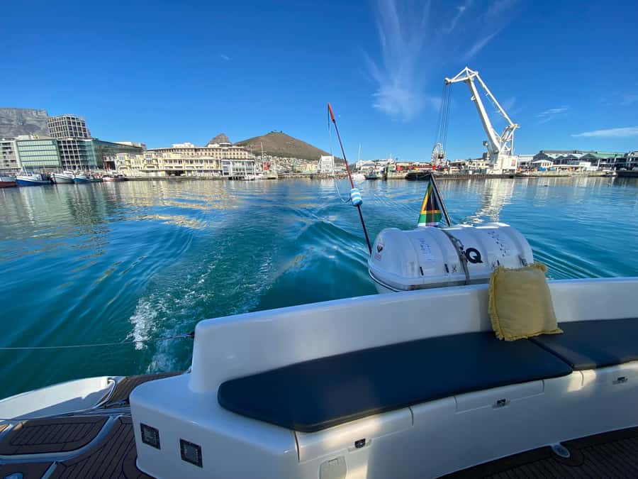 Sunset Cruise with Cape Town Cruises - A drink, a sunset, and the changing mood onboard