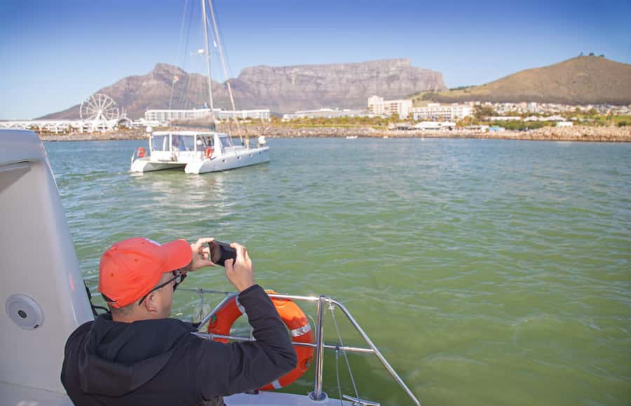 Sunset Cruise with Cape Town Cruises - Wind, cold, and the practical side of the boat
