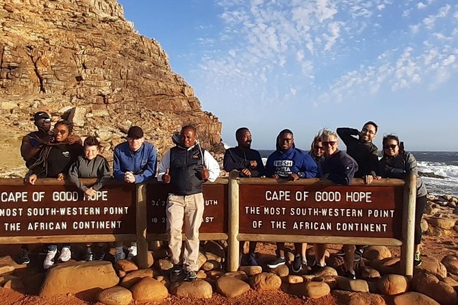 Table Mountain and Cape of Goodhope - Hout Bay and the coastal road