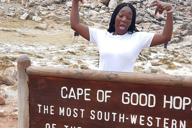 Table Mountain and Cape of Goodhope - Camps Bay and Maidens Cove photo stop