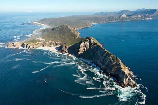 Table Mountain, Boulders Penguins & Cape point Private Day Tour - A fast start in Bo-Kaap