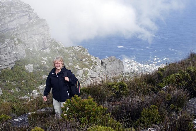 Table Mountain Hike from Cape Town - Hotel pickup and an early mountain start