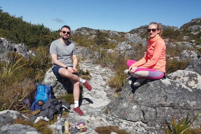 Table Mountain Hiking - Skeleton Gorge through Kirstenbosch