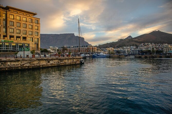 Table Mountain & Mandela Freedom Full Day Tour - Who will enjoy this tour most?