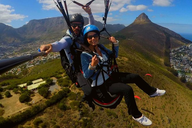 Tandem Paragliding In Cape Town (Icarus) - How The Pilot Handles The Hard Part