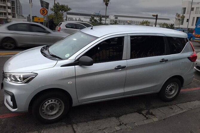 Transfer from Cape Town City Center to Cape Town Airport - A simple ride from central Cape Town to the airport