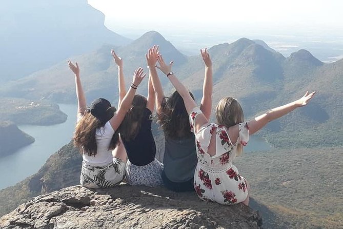 Two Days, One Night Tour: Blyde River to Kruger National Park - Lunch at Harrie’s Pancakes and Graskop Gorge