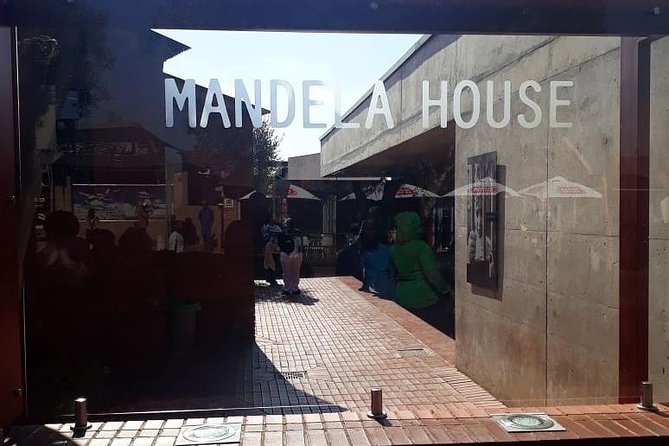 Ultimate Johannesburg Tour - Two Hours at the Apartheid Museum