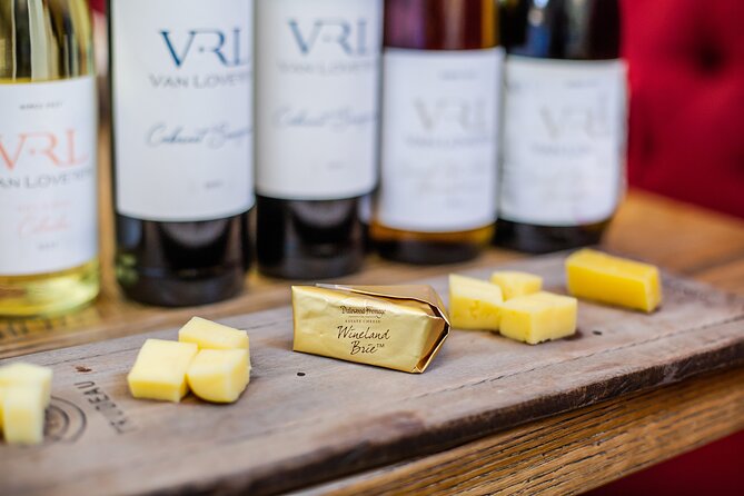 Van Loveren Avant-garde food & wine pairing experiences - A garden walk before the tasting