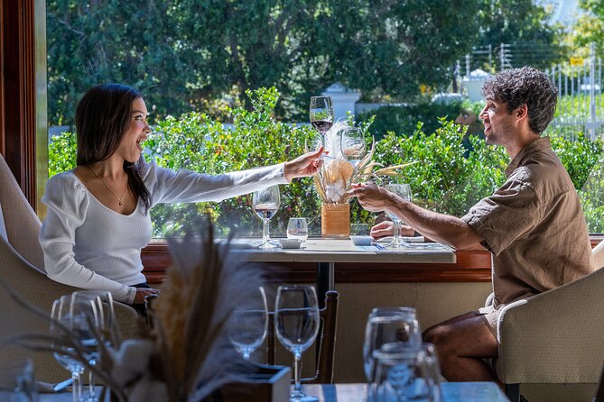 Wine Tour: Paarl, Franschhoek & Stellenbosch incl 3 wineries - Franschhoek wine tasting and lunch break